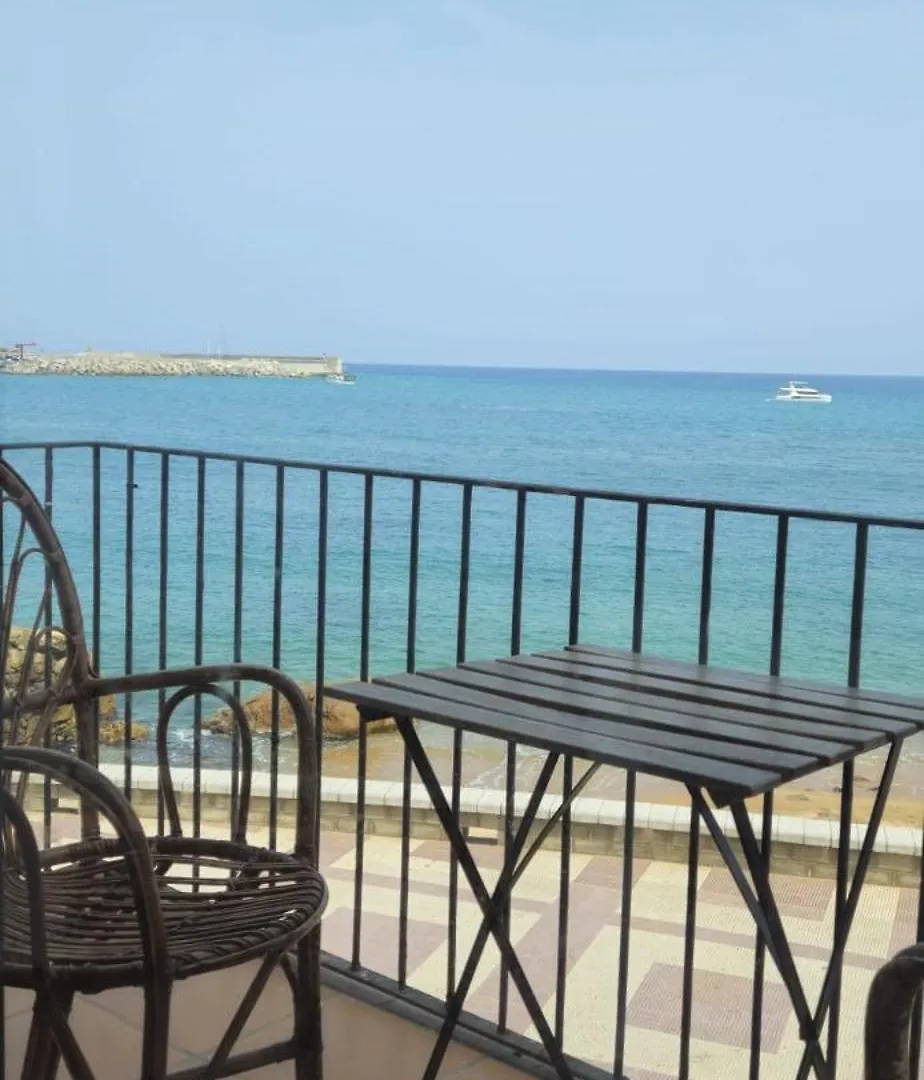 بيت ضيافة Hostal Sa Malica بلانيس